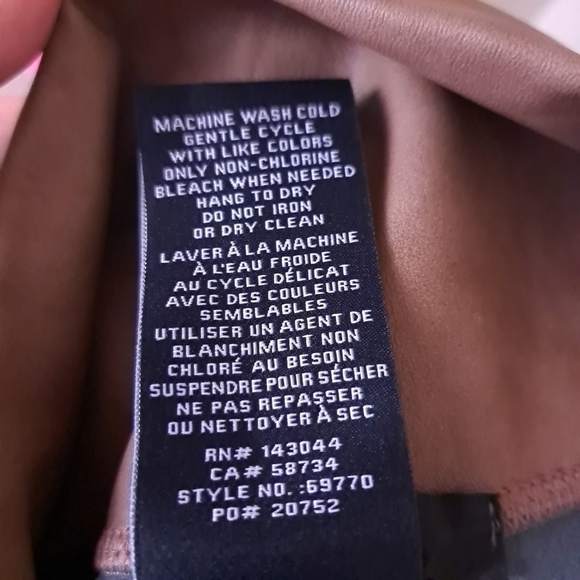 7 FOR ALL MANKIND capri legging size M coffee color Pleated Knit High Waist Moto - Picture 12 of 16